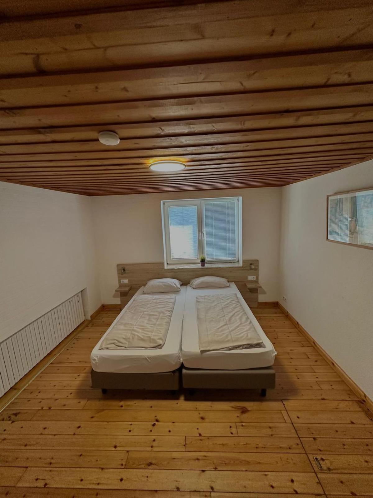 Pension Im Heidort Oyten Exteriör bild