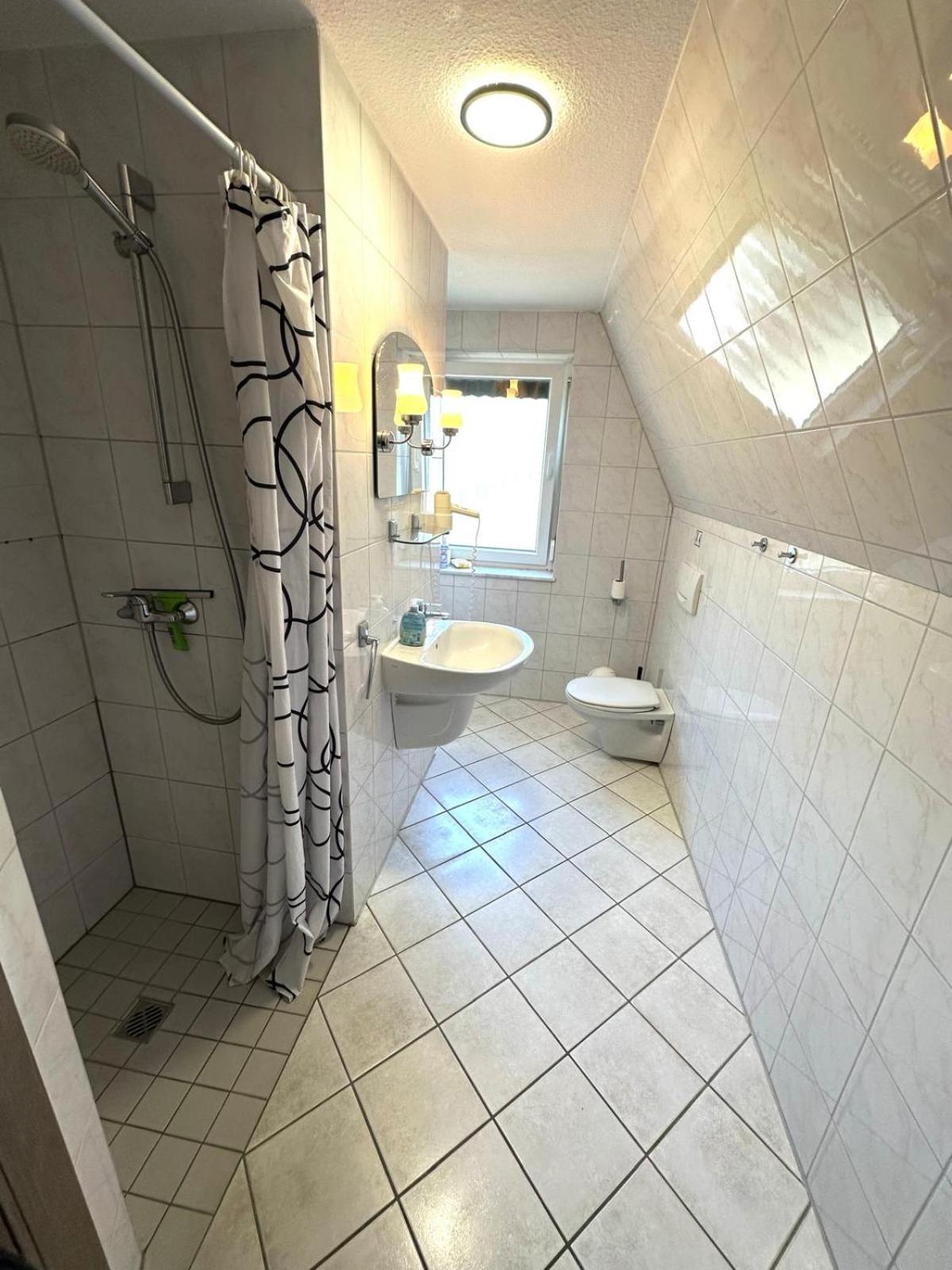 Pension Im Heidort Oyten Exteriör bild